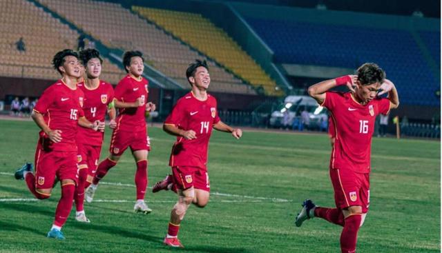 记者：内马尔可能无法在对阵海地的比赛中登场