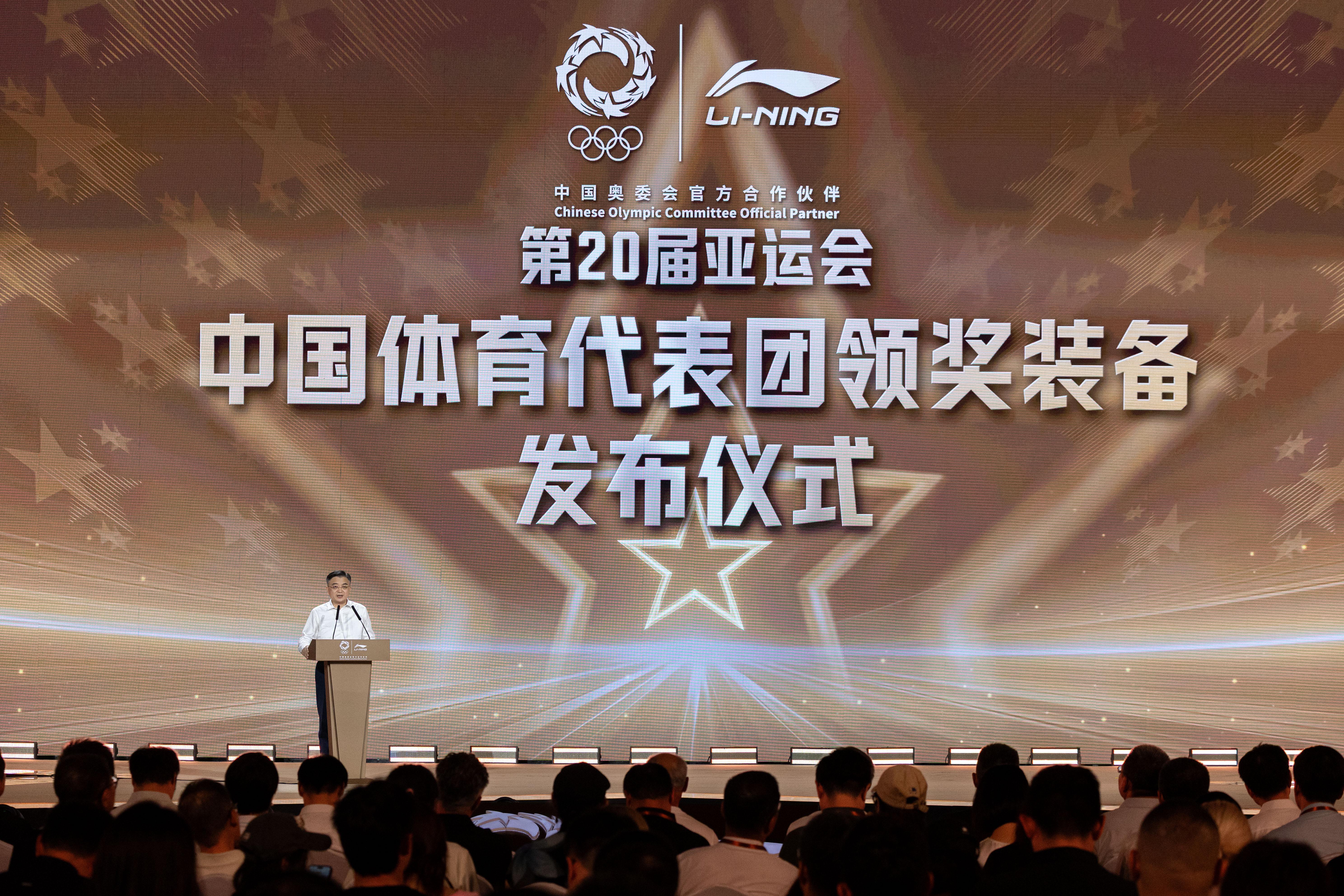 于根伟：外援中卫科尔多瓦表现非常棒，全队应该给他送上掌声